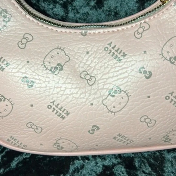 Hello Kitty small shoulder bag - Picture 7 of 7